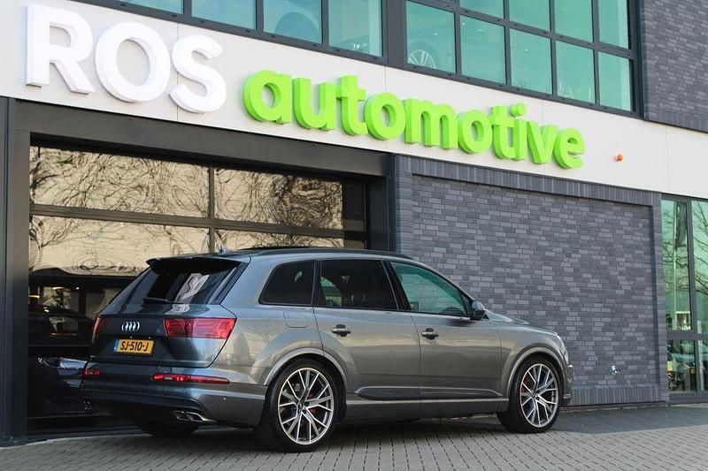 Gebraucht Audi SQ7 Sport 435 PS (319 kW) 2017 Grau SUV