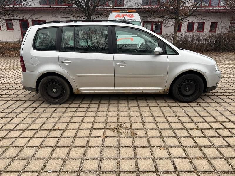 Gebraucht VW Touran 140 PS (102 kW) 2006 Silber Van / Kleinbus