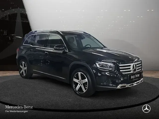 Gebraucht Mercedes GLB180 Progressive 116 PS (85 kW) 2025 Schwarz SUV