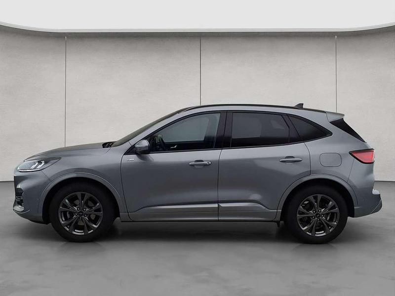 Gebraucht Ford Kuga ST-Line X 151 PS (111 kW) 2024 Silber SUV