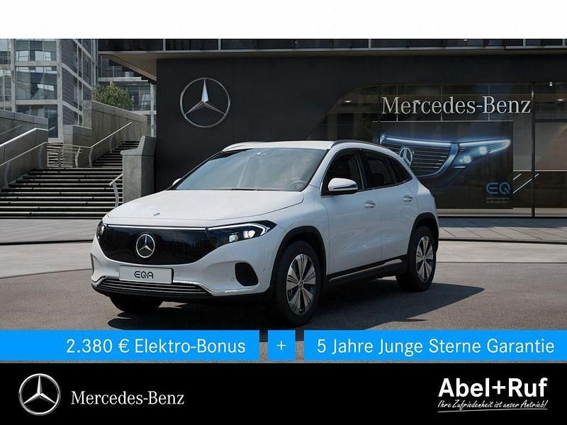 Gebraucht Mercedes EQA250 Advanced 139 kW (190 PS) 2025 Unilack polarweiß SUV