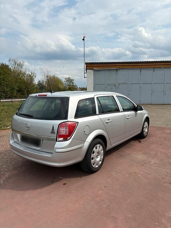 Usado Opel Astra 2010 Prateado Carrinha