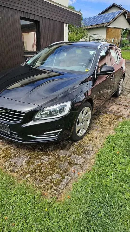 Gebraucht Volvo V60 Momentum 280 PS (205 kW) 2014 Kombi