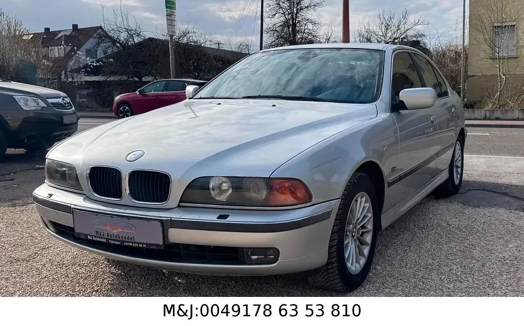 Gebraucht BMW 523 170 PS (125 kW) 2000 Grau Limousine