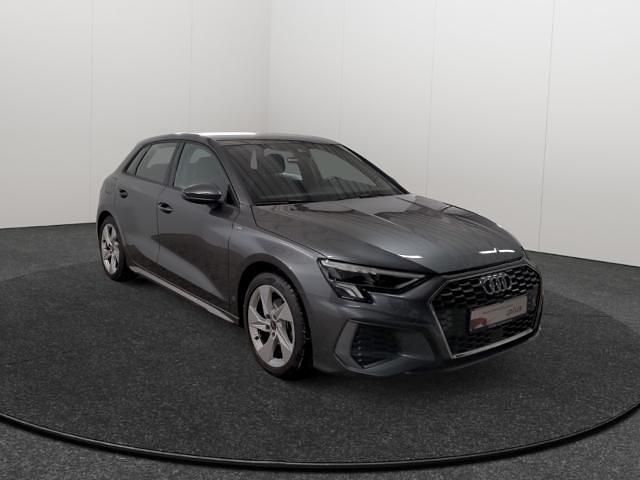 Gebraucht Audi A3 S-Line 150 PS (110 kW) 2022 Grau Limousine