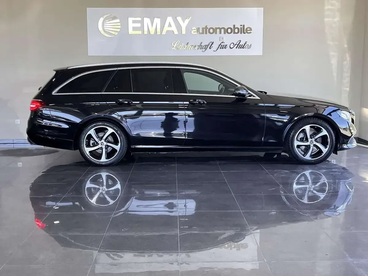 Gebraucht Mercedes E200 Avantgarde 197 PS (144 kW) 2020 Schwarz Kombi