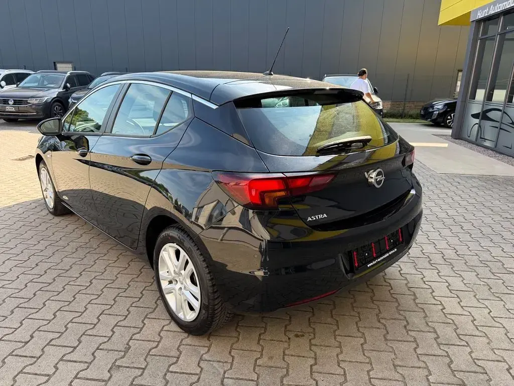 Gebraucht Opel Astra Edition 150 PS (110 kW) 2019 Schwarz Limousine
