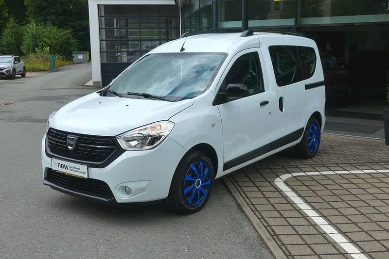 Weiß Gebraucht 2020 Dacia Dokker Comfort Van | 14.450 € (Fairer Preis) - Bild 1/4