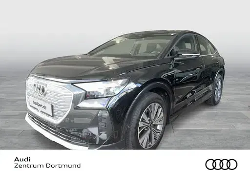 Gebraucht Audi Q4 Sportback e-tron Ambiente 125 kW (170 PS) 2023 Schwarz SUV