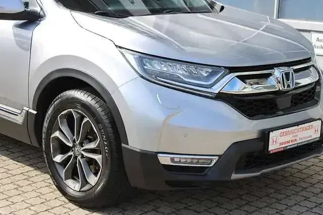 Gebraucht Honda CR-V Executive 184 PS (135 kW) 2022 Lunar silver m. SUV