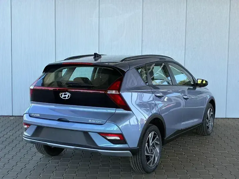 Neu Hyundai Bayon 90 PS (66 kW) 2026 Blau SUV