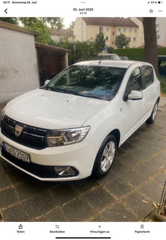 Weiß Gebraucht 2018 Dacia Sandero Essentiel Kleinwagen | 6.200 € (Superpreis) - Bild 1/4