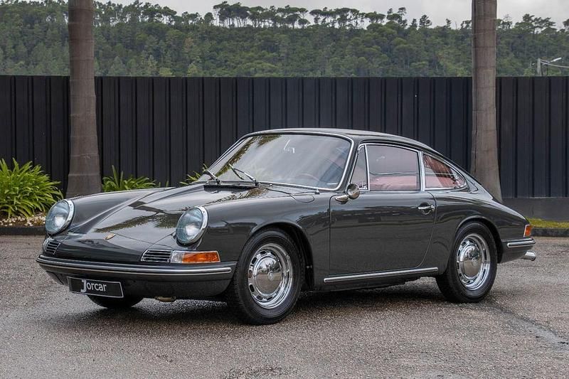 Grau Gebraucht 1965 Porsche 911 | 179.000 € - Bild 1/4