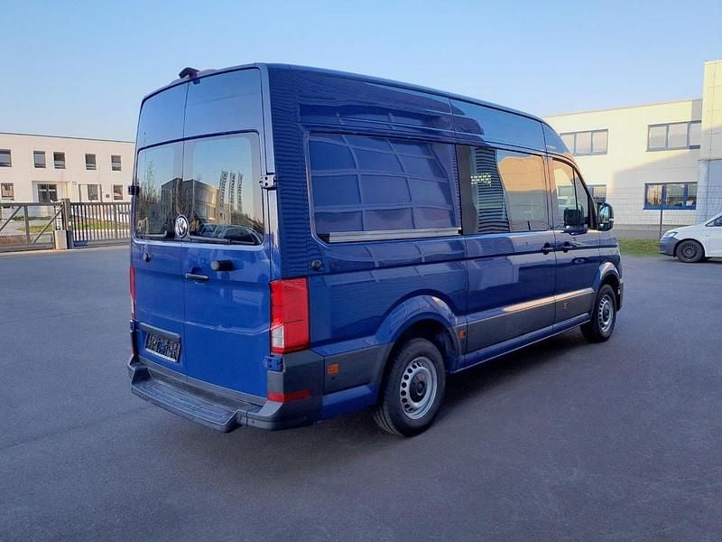 Second-hand VW Crafter 177 CP (130 kW) 2018 Albastru Van