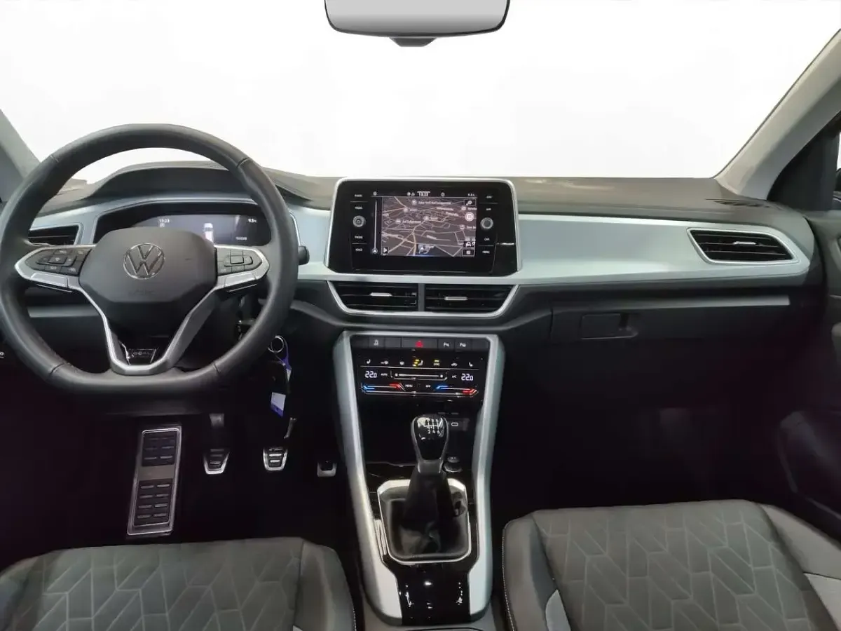 Gebraucht VW T-Roc Goal 116 PS (85 kW) 2025 Grau SUV