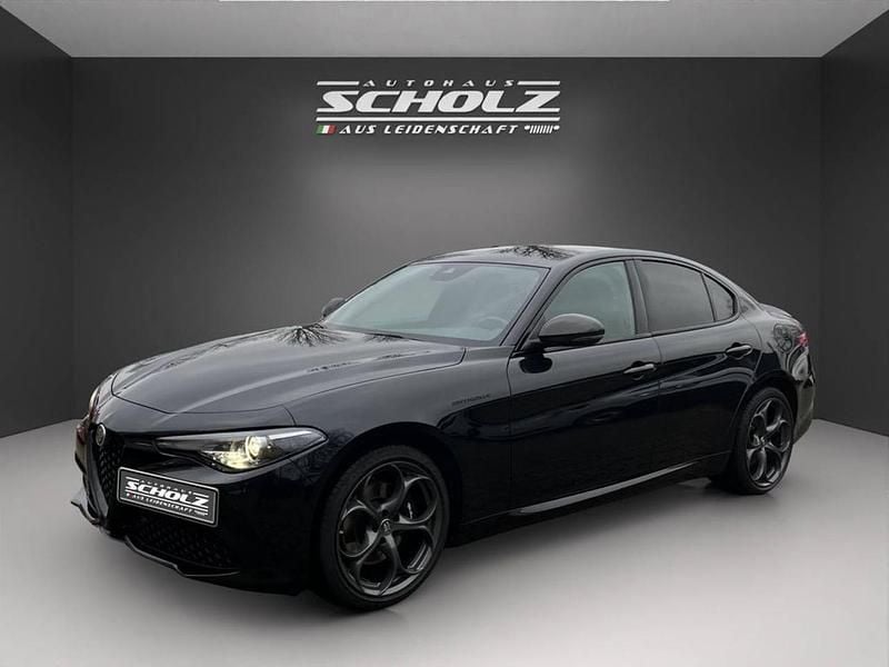 Schwarz Gebraucht 2022 Alfa Romeo Giulia Estrema Limousine | 39.490 € (Etwas zu teuer) - Bild 1/1