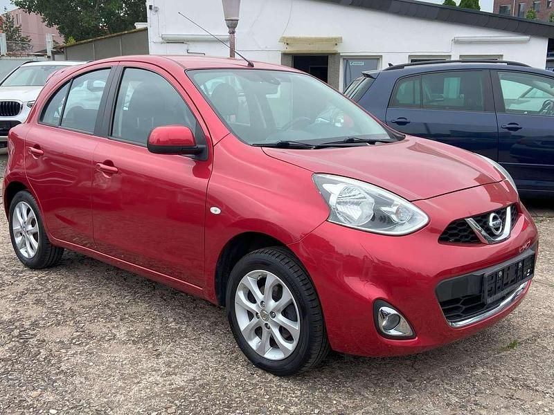 Rot Gebraucht 2016 Nissan Micra Acenta Kleinwagen | 11.499 € (Teuer) - Bild 1/4