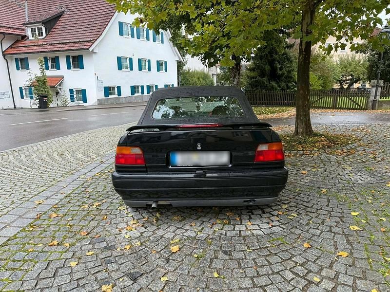 Gebraucht Ford Escort 131 PS (96 kW) 2025 Cabrio