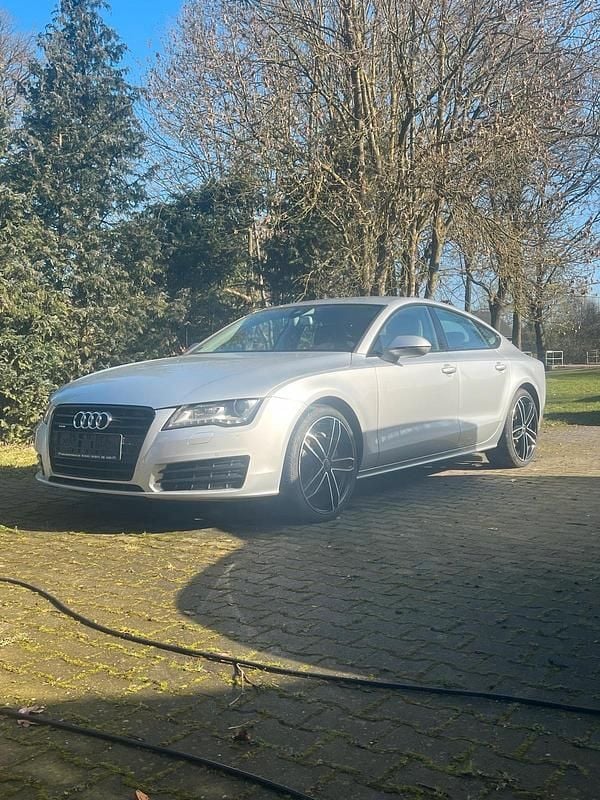 Gebraucht Audi A7 300 PS (220 kW) 2011 Silber Kleinwagen