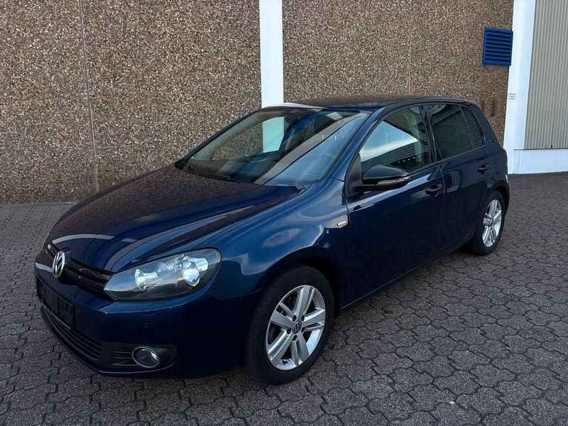 Blau Gebraucht 2012 VW Golf VI Match Limousine | 4.800 € (Fairer Preis) - Bild 1/4