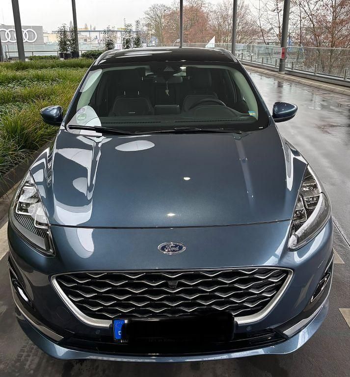 Gebraucht Ford Kuga Vignale 190 PS (139 kW) 2024 Blau SUV