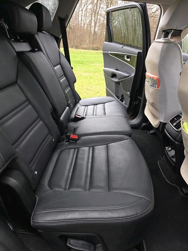 Gebraucht Kia Sorento 200 PS (147 kW) 2015 Grau SUV