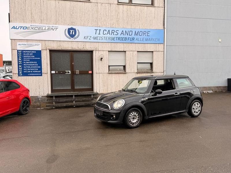Gebraucht Mini ONE 90 PS (66 kW) 2014 Schwarz Kleinwagen
