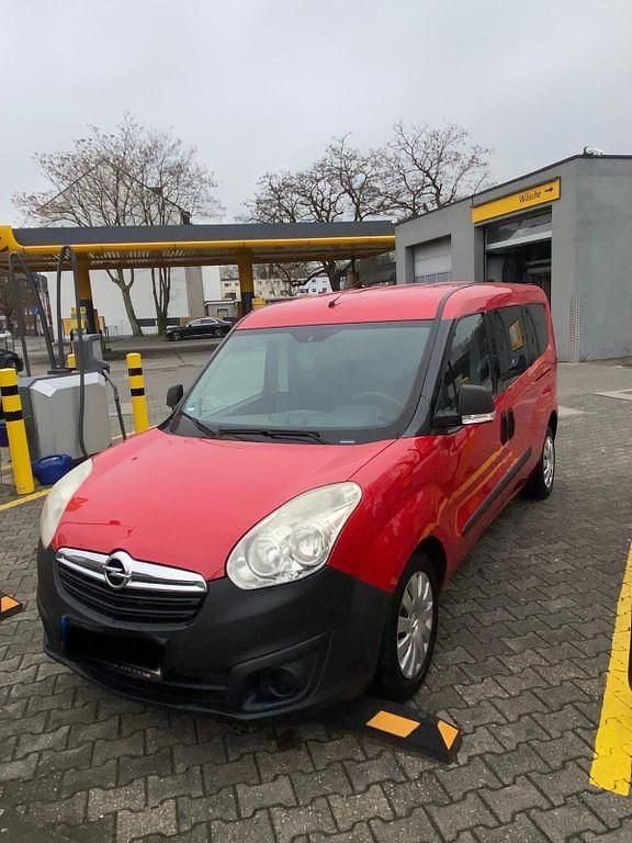 Gebraucht Opel Combo Edition 105 PS (77 kW) 2014 Rot Van / Kleinbus