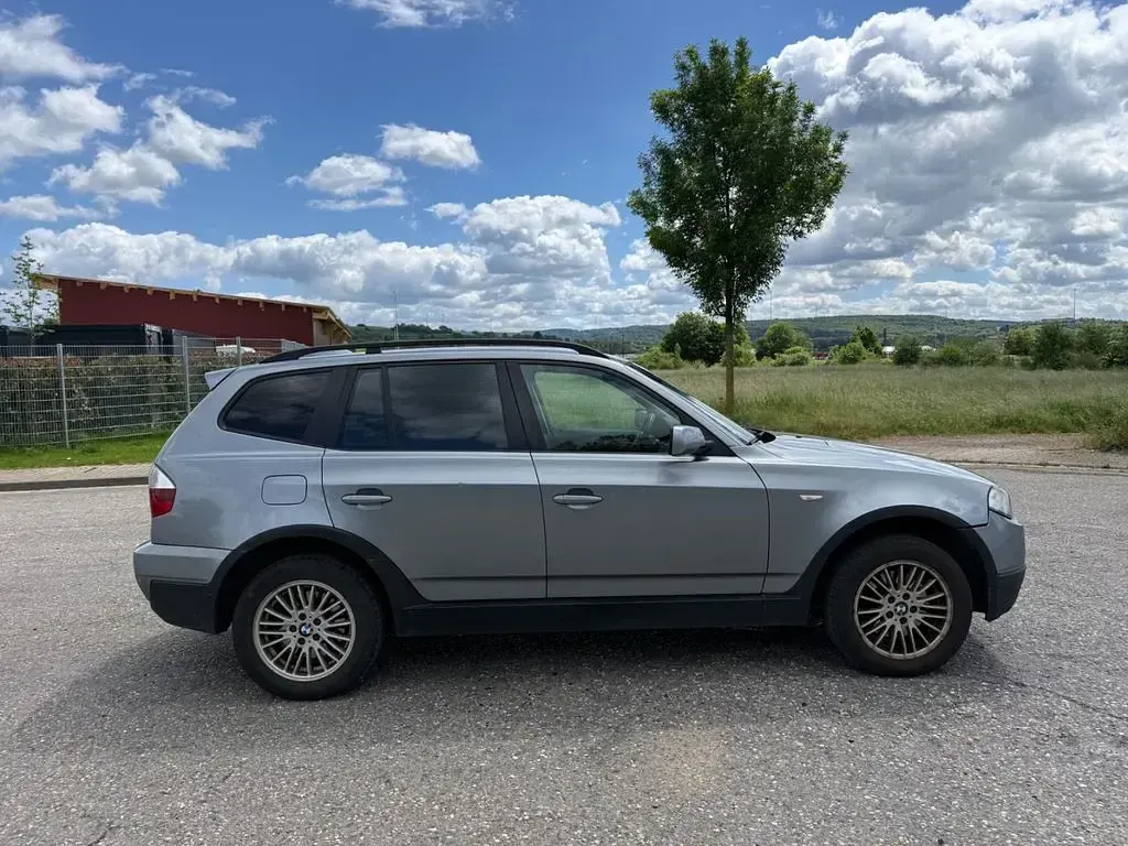 Gebraucht BMW X3 Sport Line 150 PS (110 kW) 2006 Grau SUV