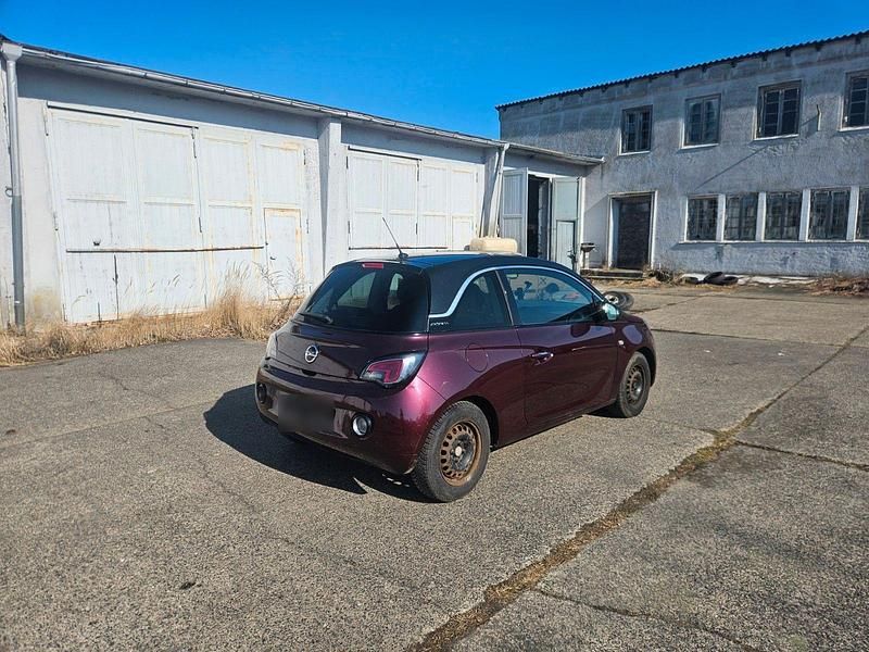Gebraucht Opel Adam 69 PS (50 kW) 2013 Rot Kleinwagen