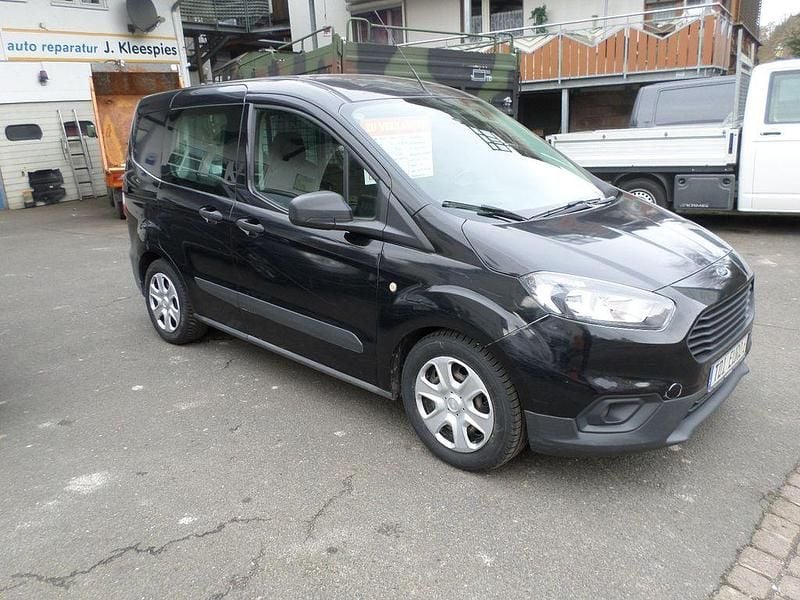 Gebraucht Ford Transit Trend 75 PS (55 kW) 2018 Schwarz Van / Kleinbus