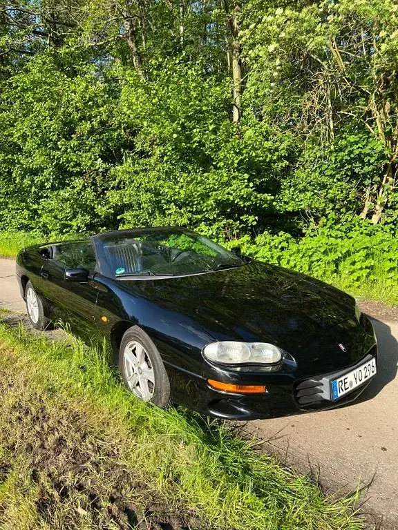 Gebraucht Chevrolet Camaro 193 PS (141 kW) 2001 Schwarz Coupé