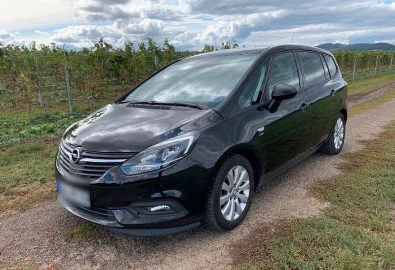 Gebraucht Opel Zafira Active 170 PS (125 kW) 2018 Schwarz Van / Kleinbus