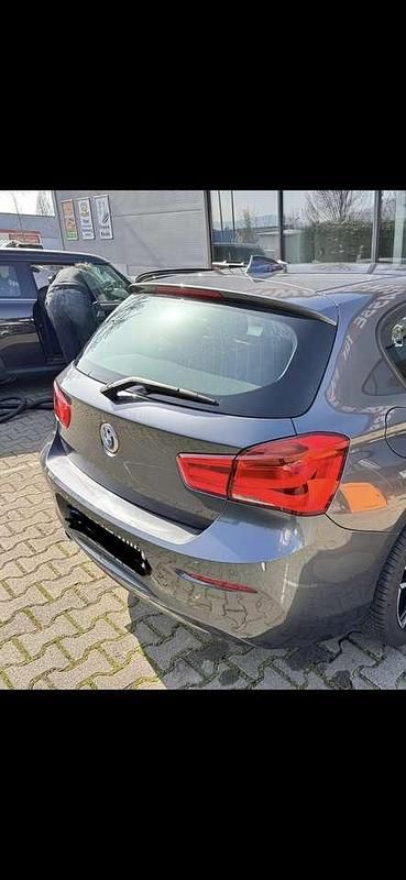 Gebraucht BMW 116 109 PS (80 kW) 2017 Grau Kleinwagen