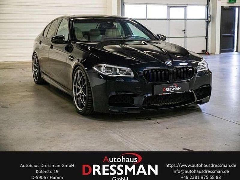 Gebraucht BMW M5 Performance 560 PS (411 kW) 2015 Azuritschwarz metallic Limousine