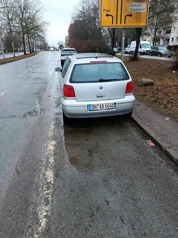 Gebraucht VW Polo 80 PS (58 kW) 2000 Grau Kleinwagen