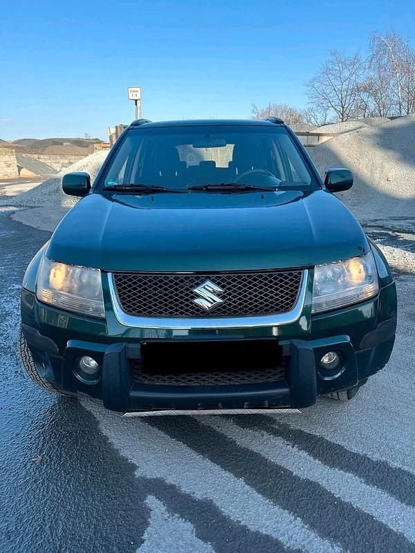 Gebraucht Suzuki Grand Vitara 130 PS (95 kW) 2006 Grün SUV