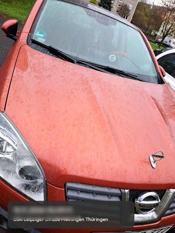 Rot Gebraucht 2007 Nissan Qashqai SUV | 9.200 € (Teuer) - Bild 1/4