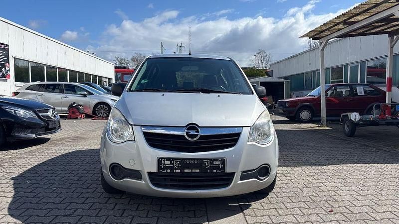 Gebraucht Opel Agila Edition 68 PS (50 kW) 2009 Grau Kleinwagen