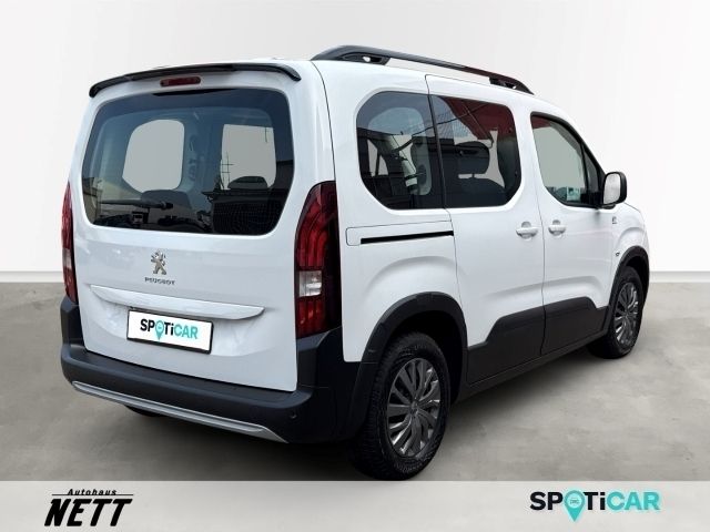 Gebraucht Peugeot e-Rifter Allure 100 kW (136 PS) 2023 Weiss Van / Kleinbus