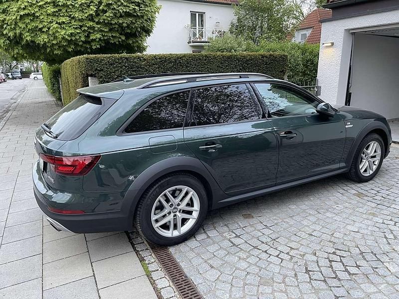 Gebraucht Audi A4 Allroad Ambiente 252 PS (185 kW) 2017 Grün Kombi