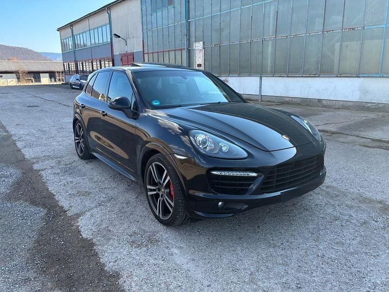 Gebraucht Porsche Cayenne GTS 420 PS (308 kW) 2012 Schwarz SUV
