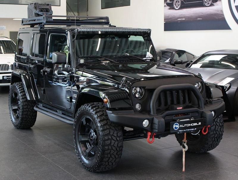 Gebraucht Jeep Wrangler Unlimited Sahara 200 PS (147 kW) 2018 Schwarz SUV