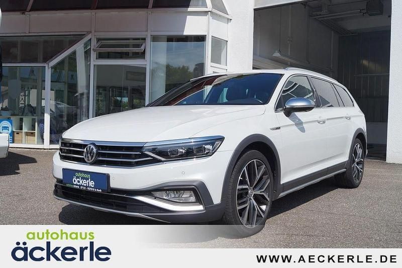 Oryxwhite perlmutteffekt Gebraucht 2019 VW Passat Alltrack Kombi | 28.990 € (Fairer Preis) - Bild 1/4