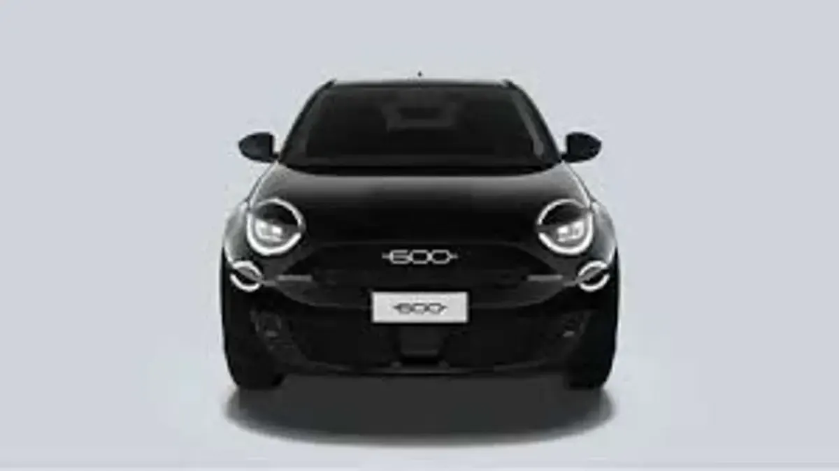 Neu Fiat 600 Business 110 PS (80 kW) 2026 Weiß SUV