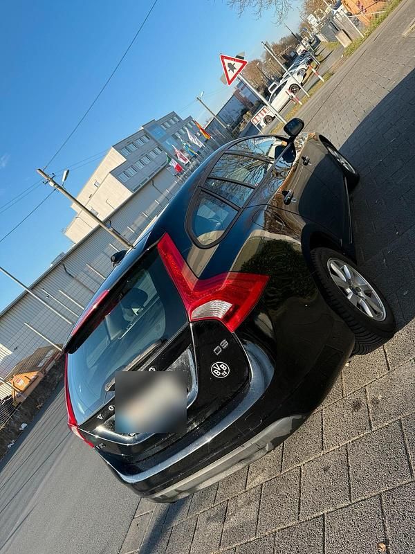 Gebraucht Volvo V60 163 PS (119 kW) 2011 Schwarz Kombi