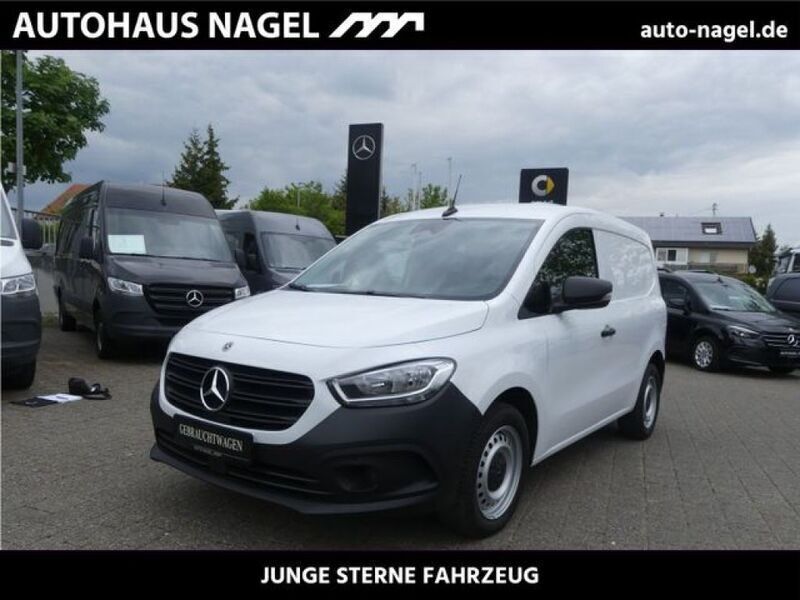 Arktikweiß Gebraucht 2024 Mercedes Citan 110 Van | 26.049 € (Teuer) - Bild 1/4