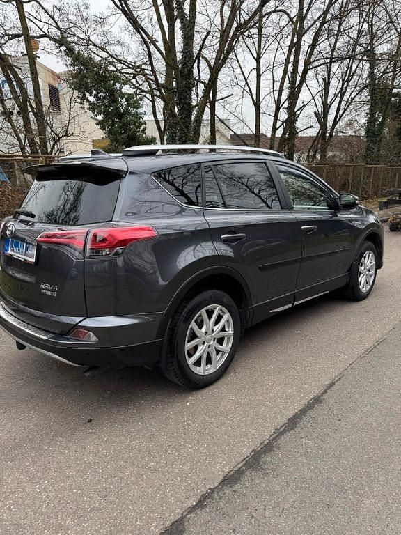Gebraucht Toyota RAV4 Hybrid Executive 197 PS (144 kW) 2017 Grau SUV
