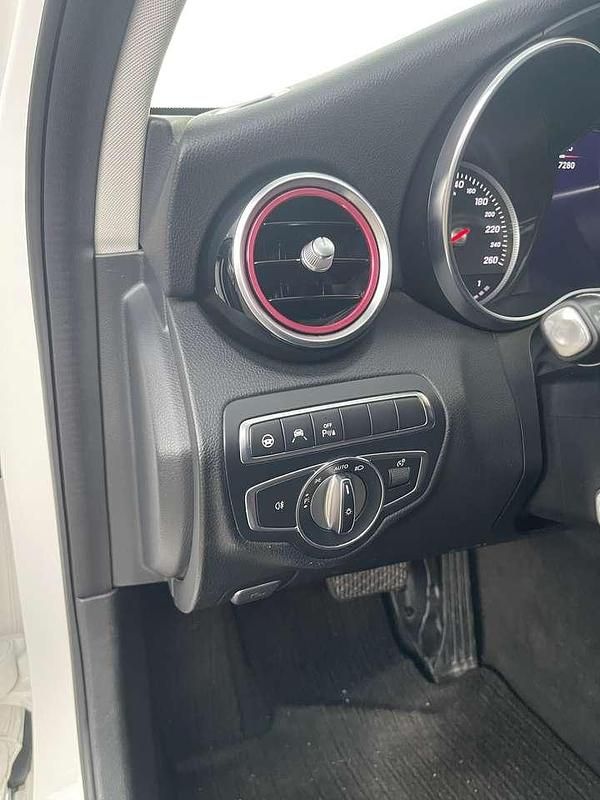 Weiß Gebraucht 2017 Mercedes C220 Kombi | 12.500 € (Fairer Preis) - Bild 1/4