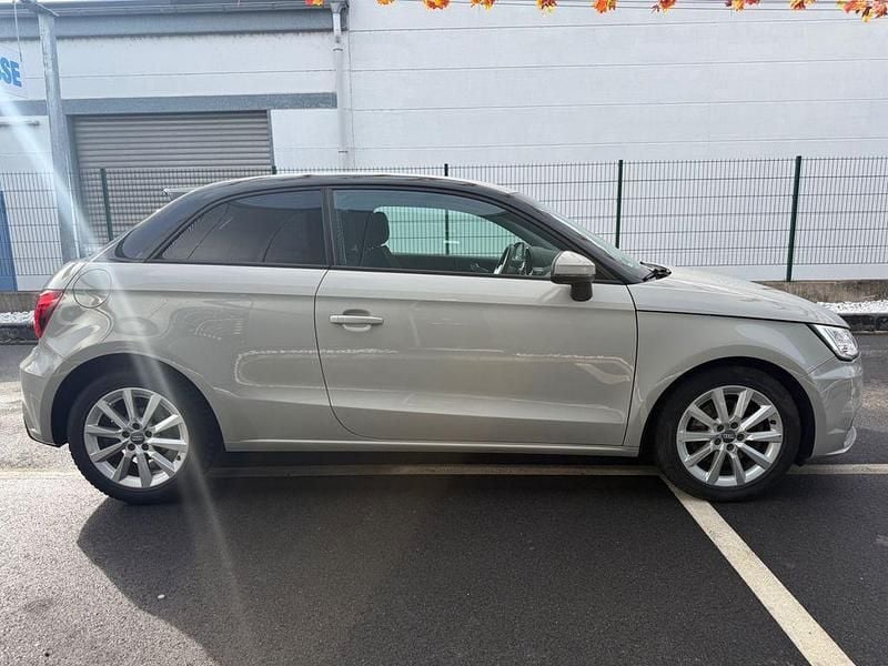 Gebraucht Audi A1 Sport 125 PS (91 kW) 2017 Beige Kleinwagen